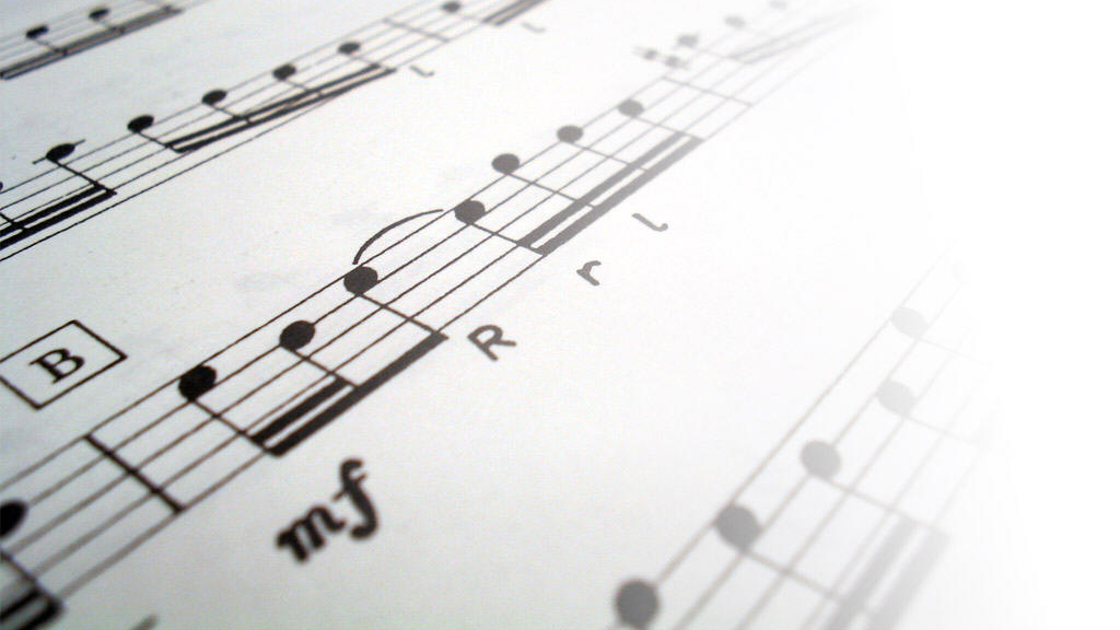 <i>Songwriting & Composing</i>